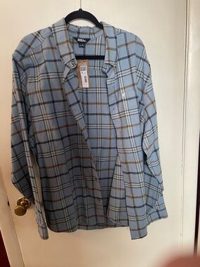 Eddie Bauer Light Blue and Brown Plaid Flannel Button-Up Shirt 2XL. NWT.
